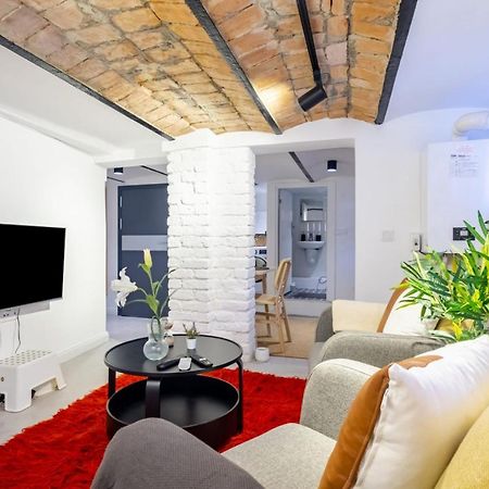Vibrant Flat 5 Minutes Walk To Istiklal In Beyoglu Διαμέρισμα Κωνσταντινούπολη Εξωτερικό φωτογραφία
